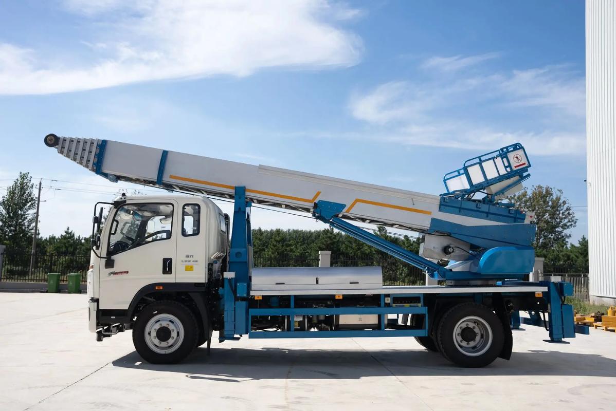 南京江宁云梯上料车租赁费用